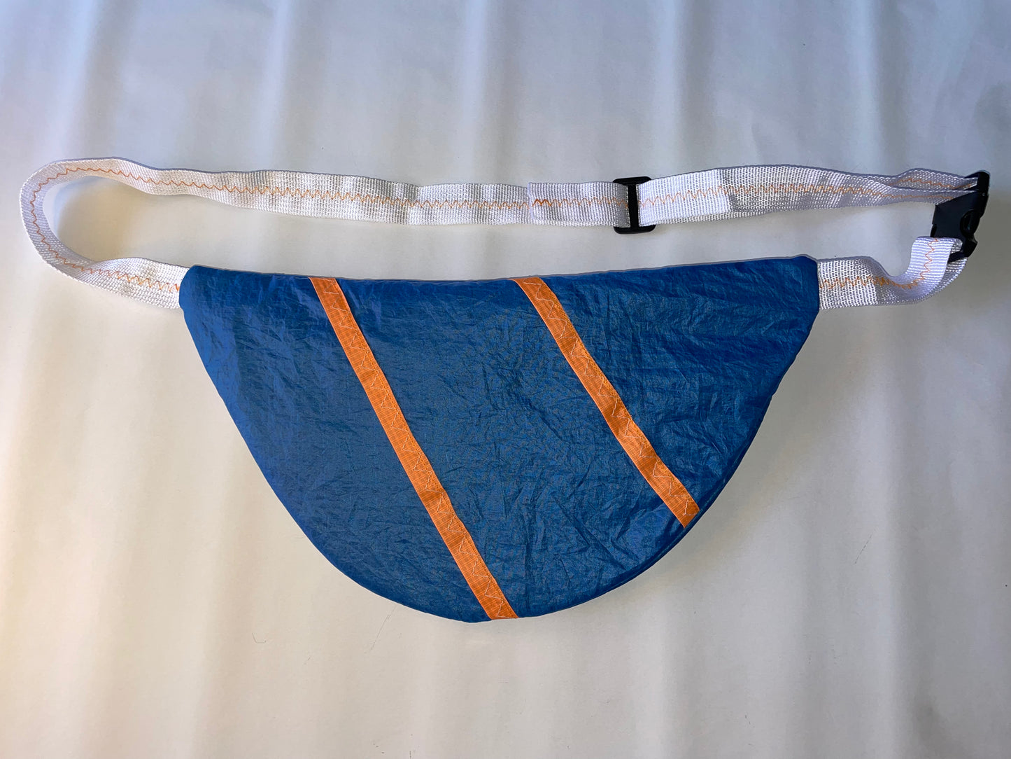 La Banane Bleue et Orange