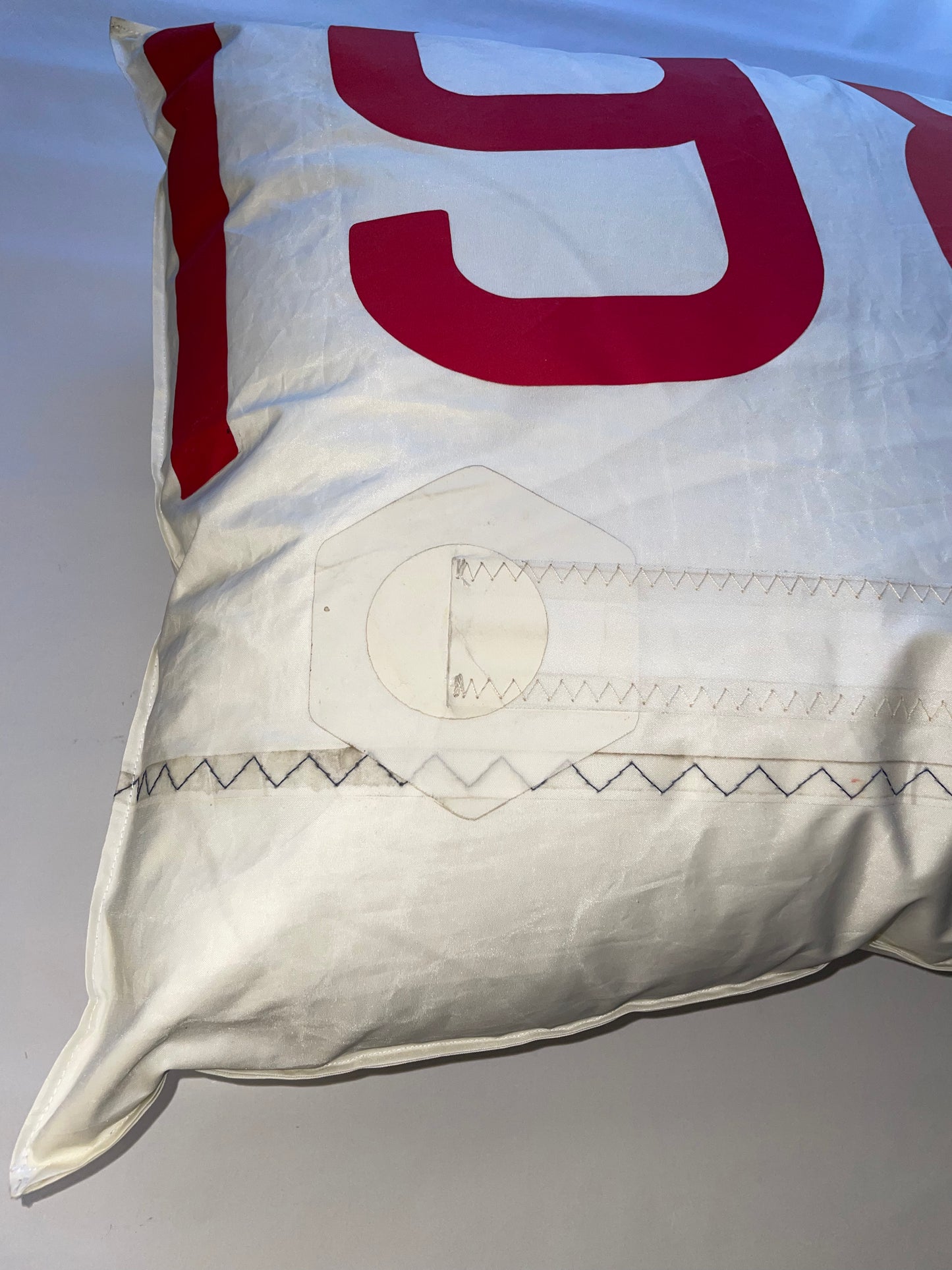 Le Coussin de l'Optimist numéro 1981