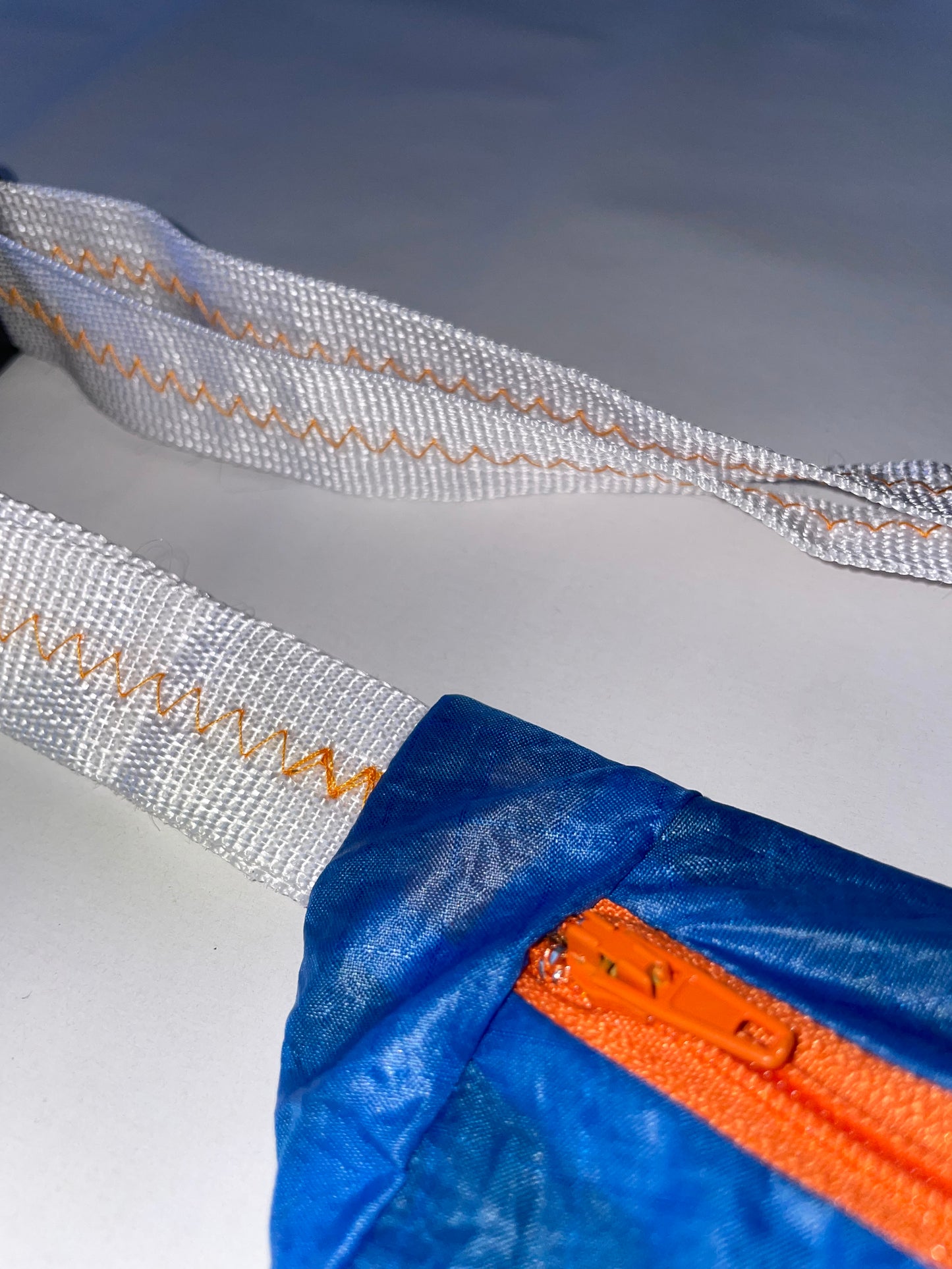 La Banane Bleue et Orange