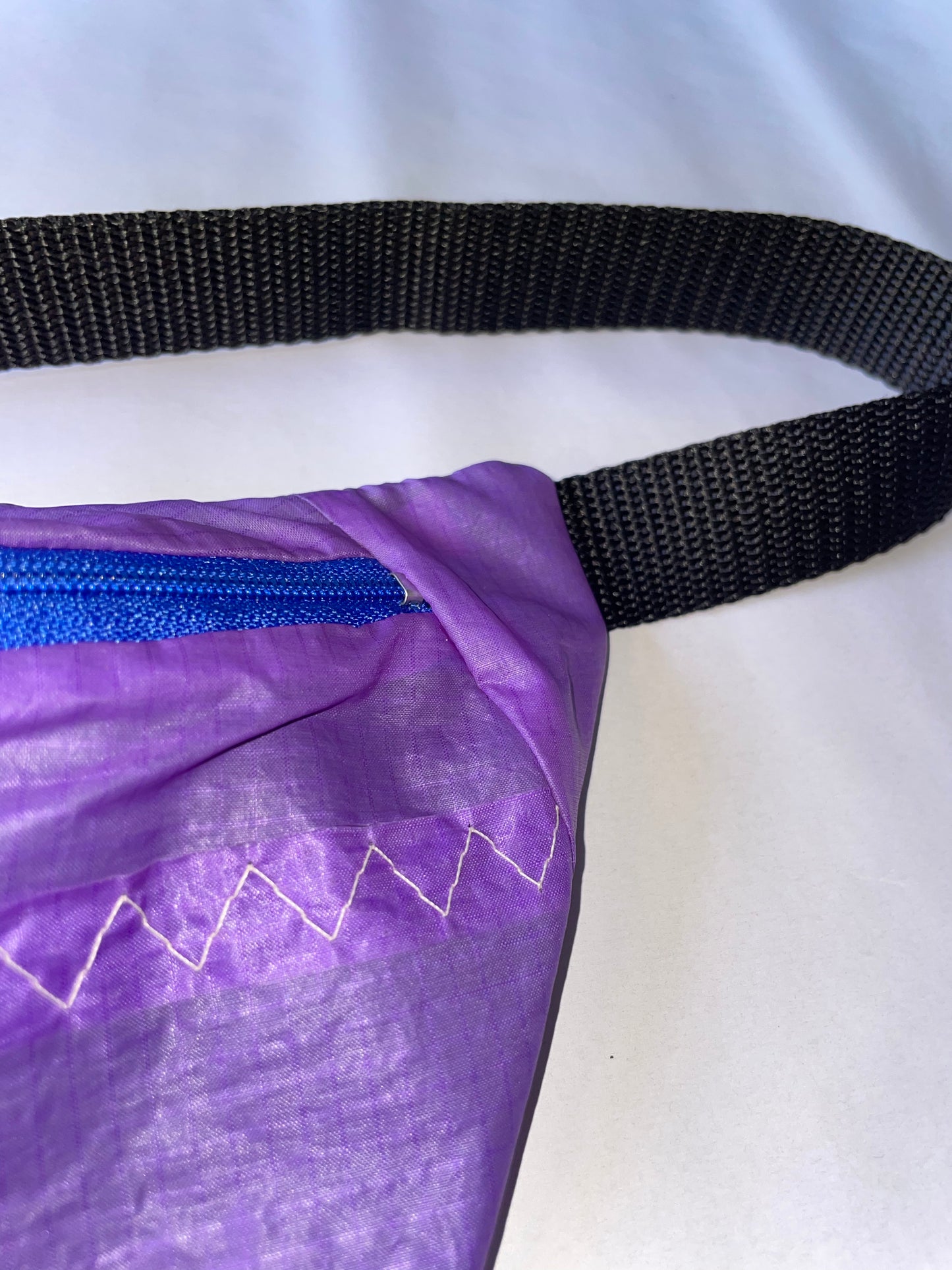 La Banane violette et bleue